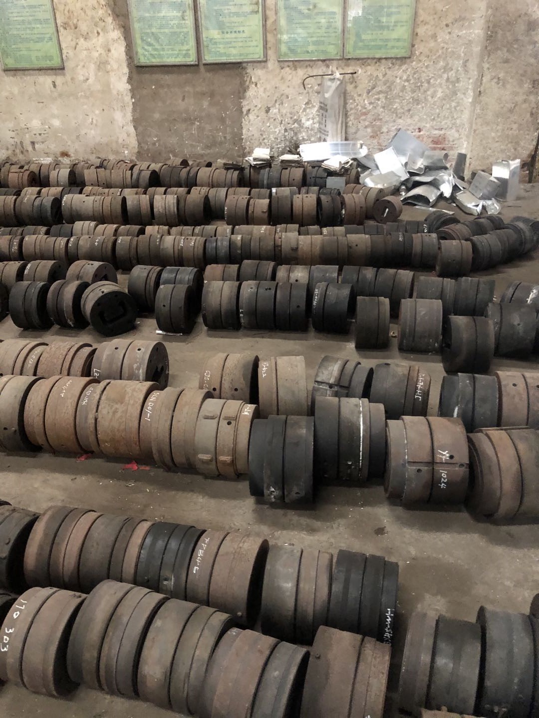 工業(yè)鋁型材模具 工業(yè)鋁型材模具