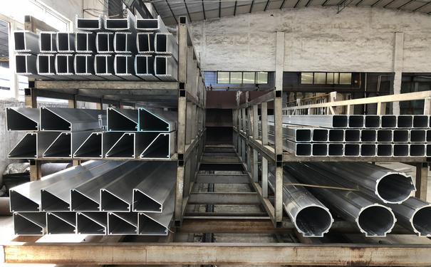 自動化設(shè)備的鋁型材機罩 自動化設(shè)備的鋁型材機罩