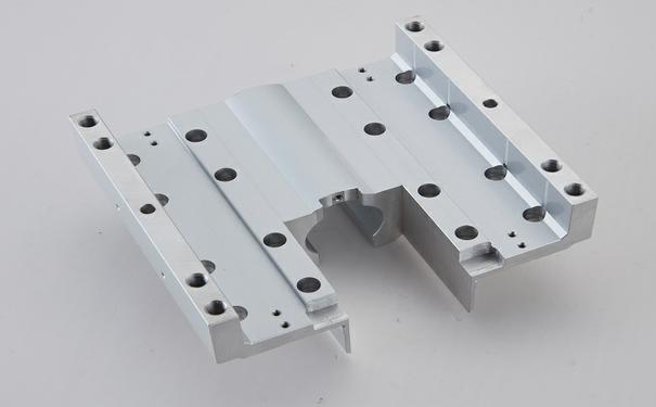 生產(chǎn)工藝復(fù)雜的6063模組型材 生產(chǎn)工藝復(fù)雜的6063模組型材