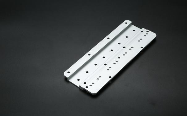 開模定制的工業(yè)鋁型材 開模定制的工業(yè)鋁型材